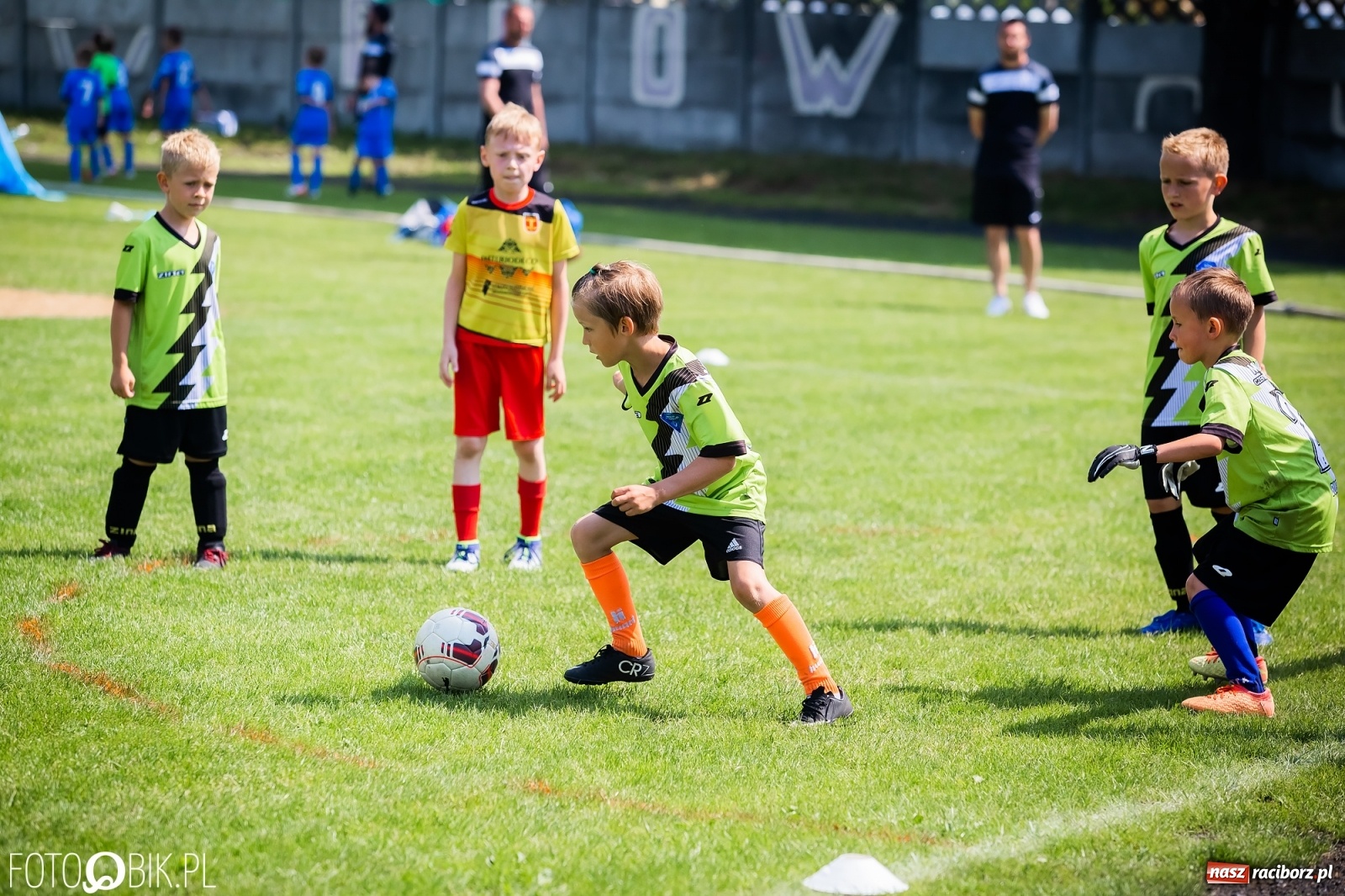 Zdjęcie w galerii na portalu naszraciborz.pl: Rywalizacja rocznika 2013 podczas Tworków Cup 2021 [FOTO] wiadomości z regionu