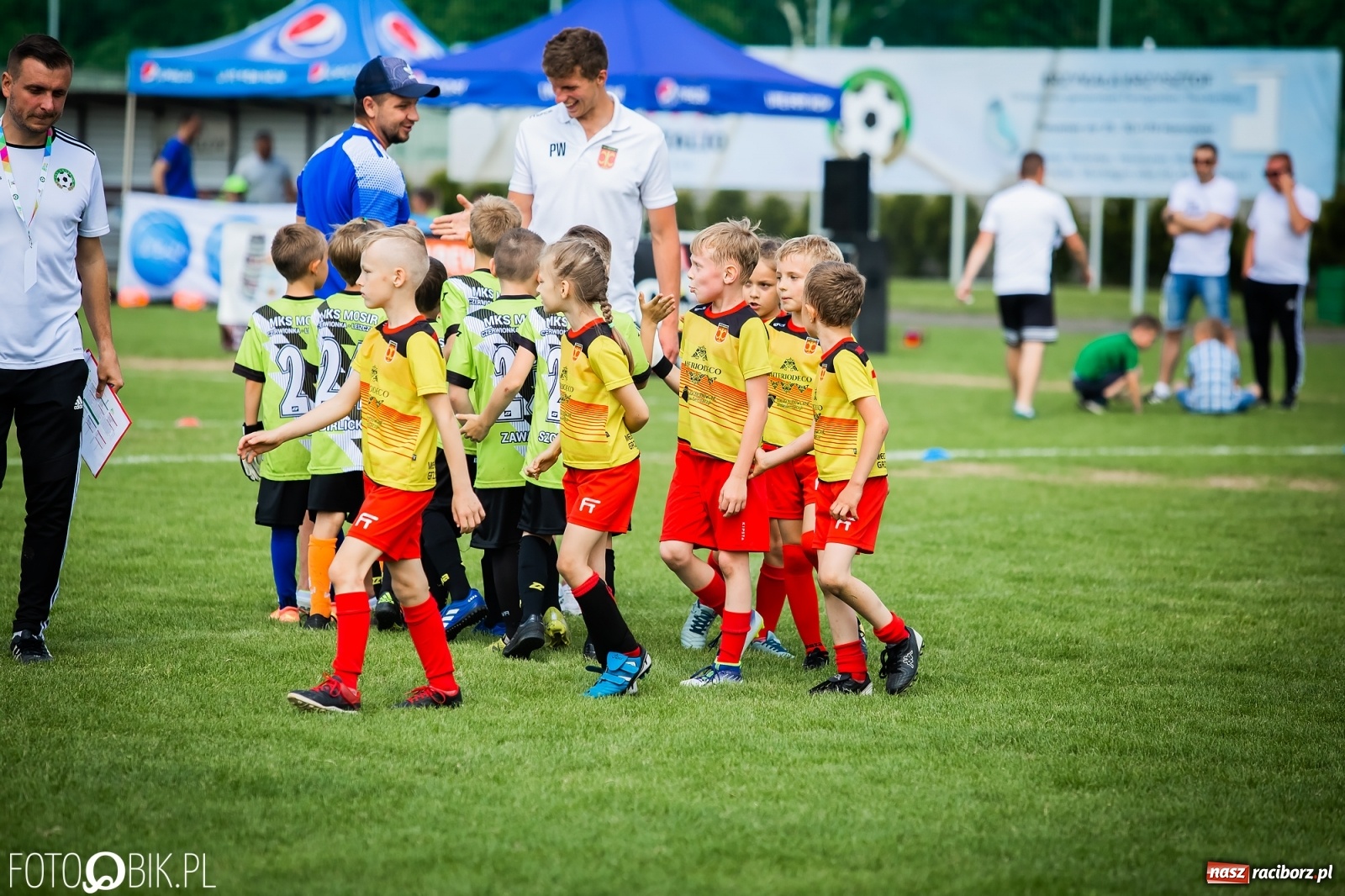 Zdjęcie w galerii na portalu naszraciborz.pl: Rywalizacja rocznika 2013 podczas Tworków Cup 2021 [FOTO] wiadomości z regionu