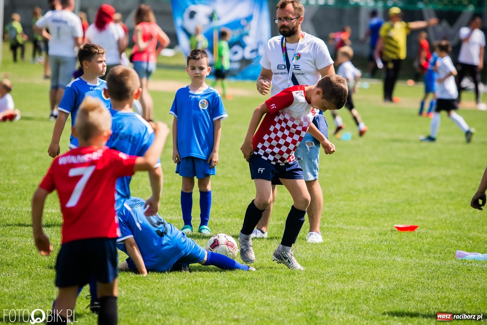 Zdjęcie w galerii na portalu naszraciborz.pl: Rywalizacja rocznika 2013 podczas Tworków Cup 2021 [FOTO] wiadomości z regionu