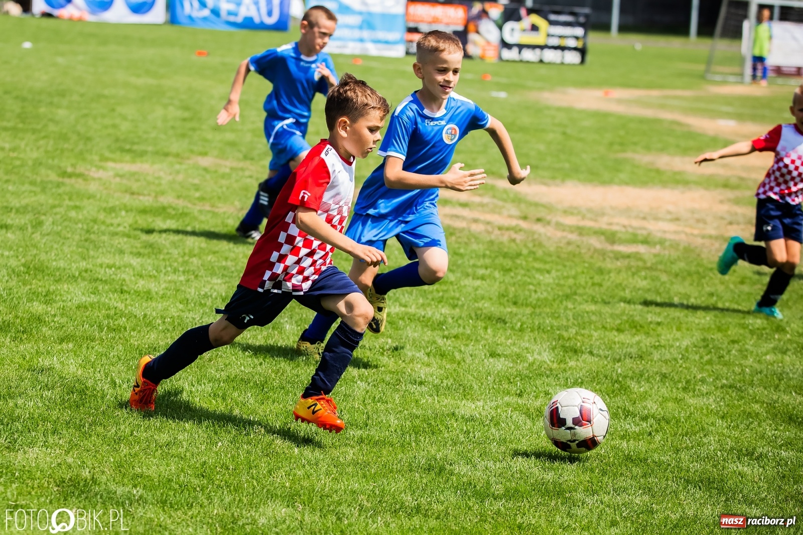 Zdjęcie w galerii na portalu naszraciborz.pl: Rywalizacja rocznika 2013 podczas Tworków Cup 2021 [FOTO] wiadomości z regionu