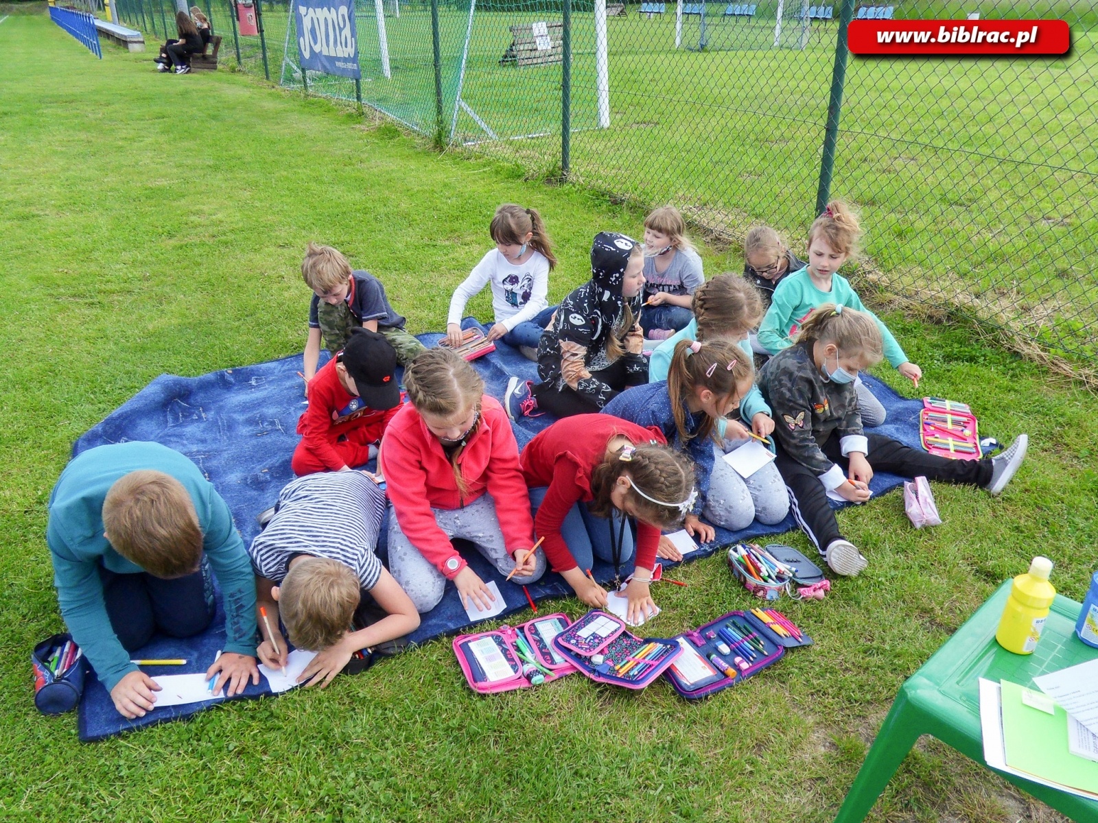 Zdjęcie w galerii na portalu naszraciborz.pl: Finał akcji Czytam sobie. Pierwsza klasa! w bibliotece w Markowicach wiadomości z regionu