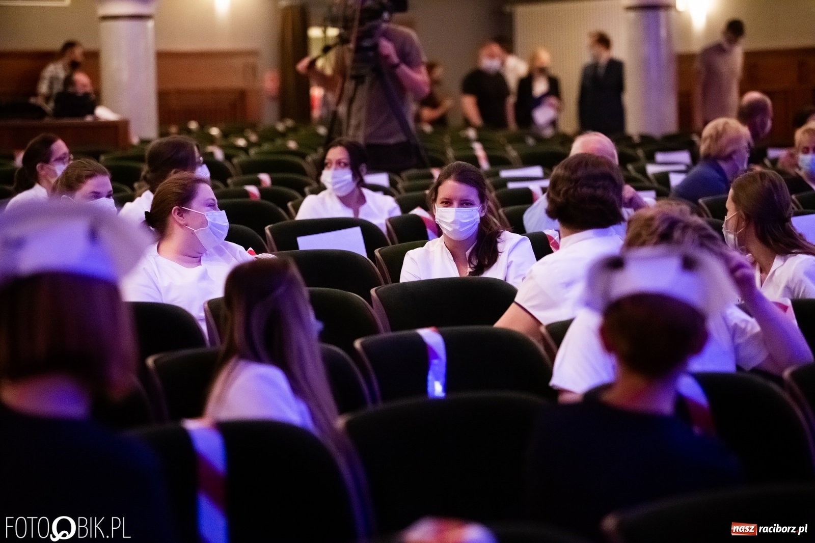 Zdjęcie w galerii na portalu naszraciborz.pl: Czepkowanie w raciborskiej PWSZ z udziałem ministra zdrowia wiadomości z regionu