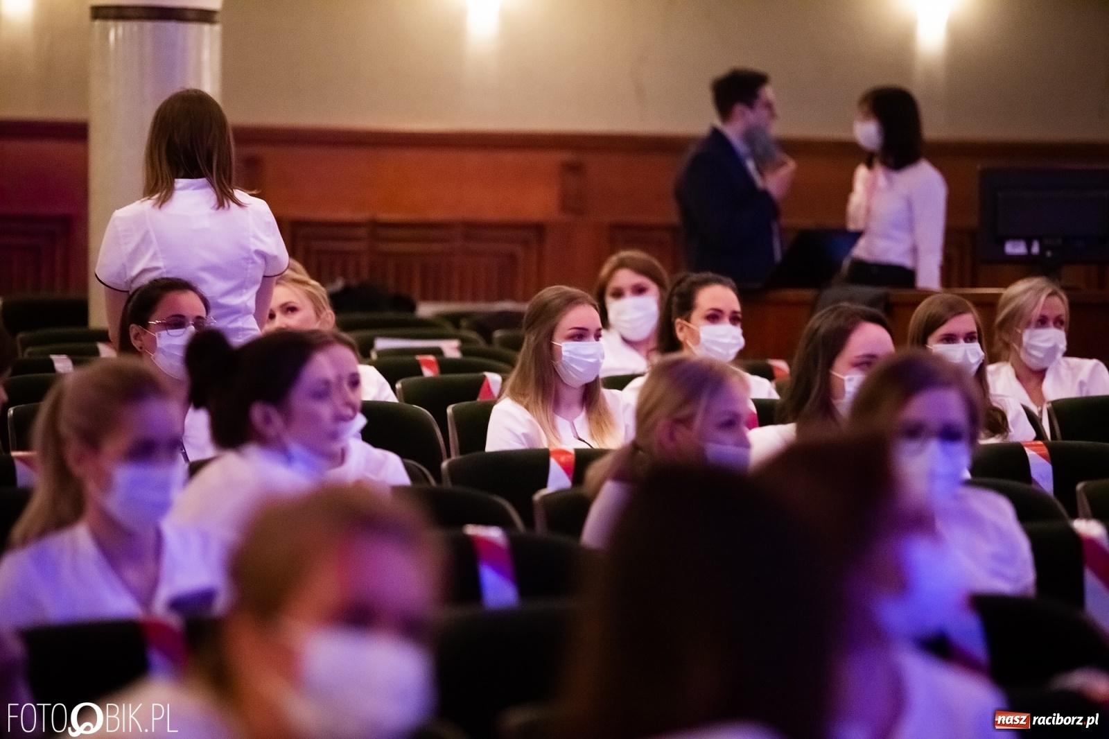 Zdjęcie w galerii na portalu naszraciborz.pl: Czepkowanie w raciborskiej PWSZ z udziałem ministra zdrowia wiadomości z regionu