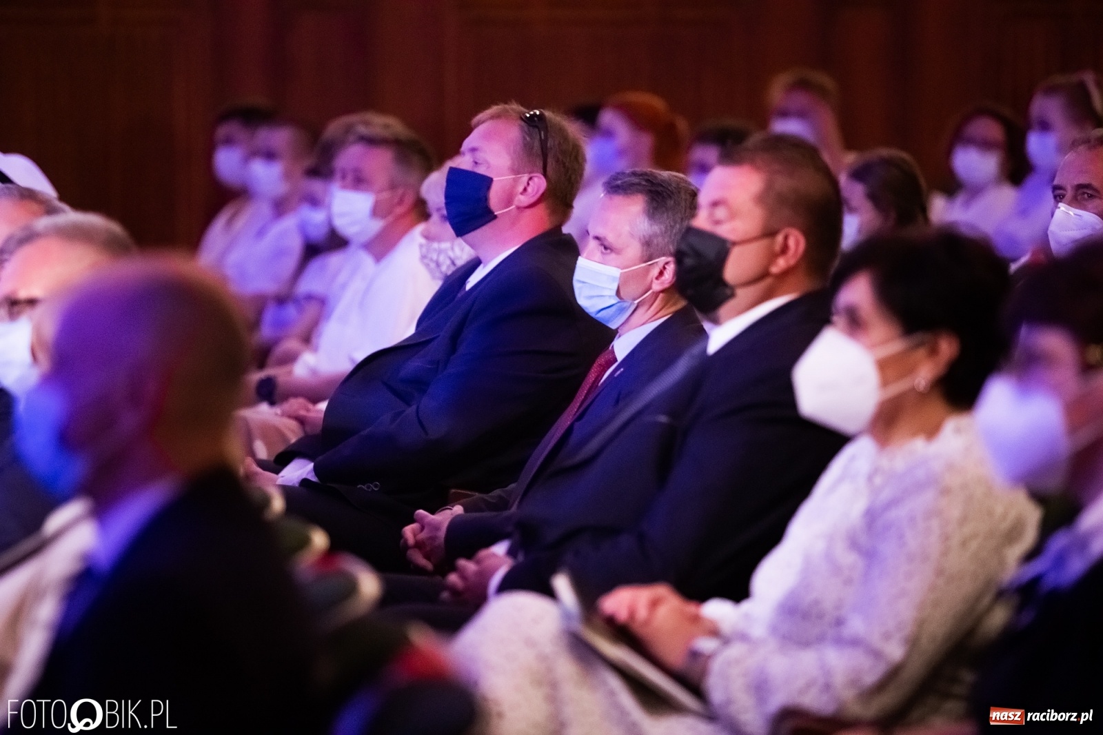 Zdjęcie w galerii na portalu naszraciborz.pl: Czepkowanie w raciborskiej PWSZ z udziałem ministra zdrowia wiadomości z regionu