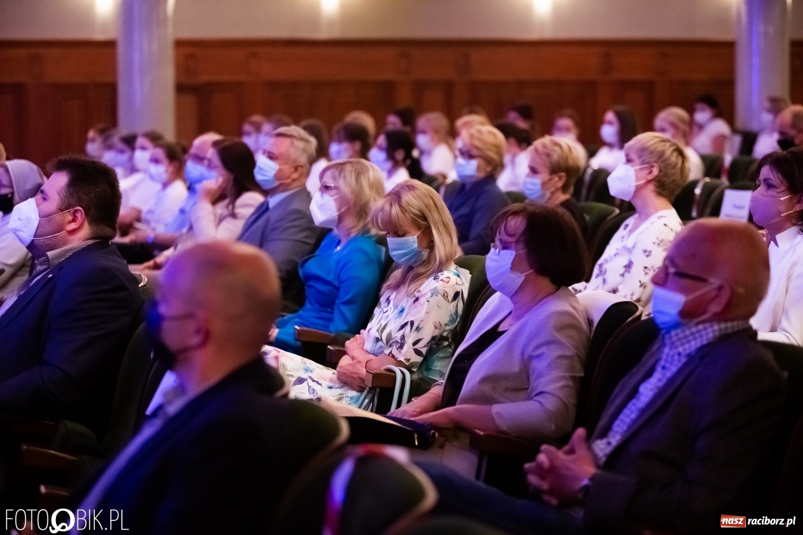 Zdjęcie w galerii na portalu naszraciborz.pl: Czepkowanie w raciborskiej PWSZ z udziałem ministra zdrowia wiadomości z regionu