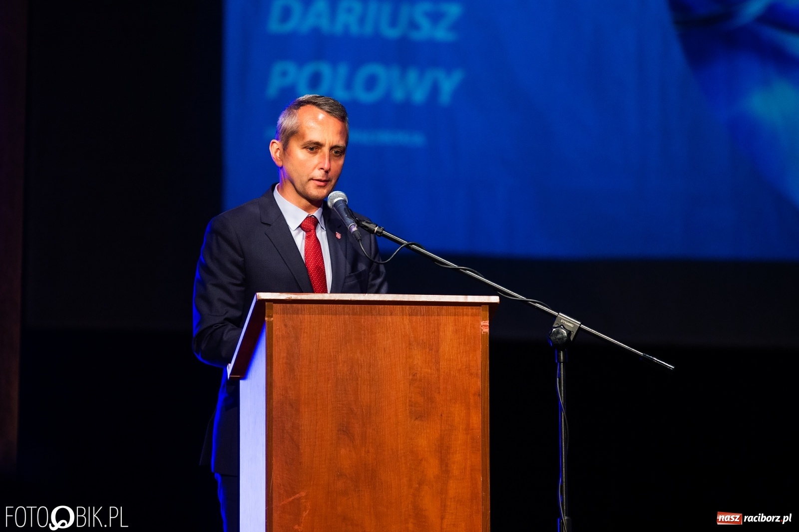 Zdjęcie w galerii na portalu naszraciborz.pl: Czepkowanie w raciborskiej PWSZ z udziałem ministra zdrowia wiadomości z regionu