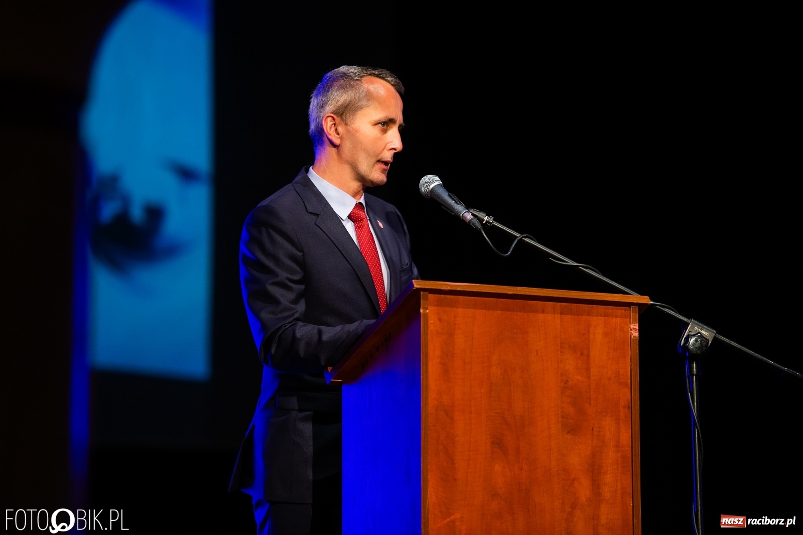 Zdjęcie w galerii na portalu naszraciborz.pl: Czepkowanie w raciborskiej PWSZ z udziałem ministra zdrowia wiadomości z regionu