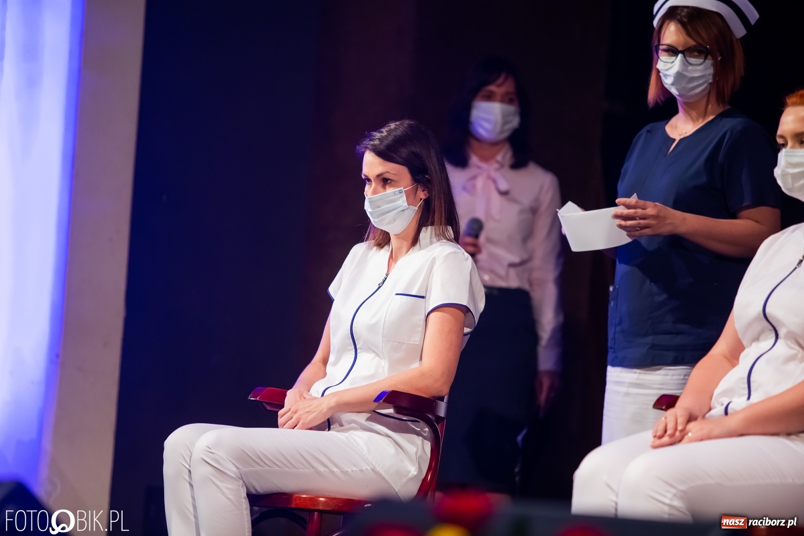 Zdjęcie w galerii na portalu naszraciborz.pl: Czepkowanie w raciborskiej PWSZ z udziałem ministra zdrowia wiadomości z regionu