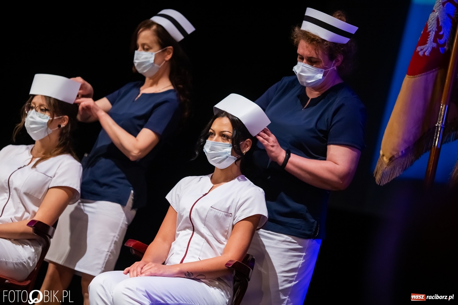 Zdjęcie w galerii na portalu naszraciborz.pl: Czepkowanie w raciborskiej PWSZ z udziałem ministra zdrowia wiadomości z regionu