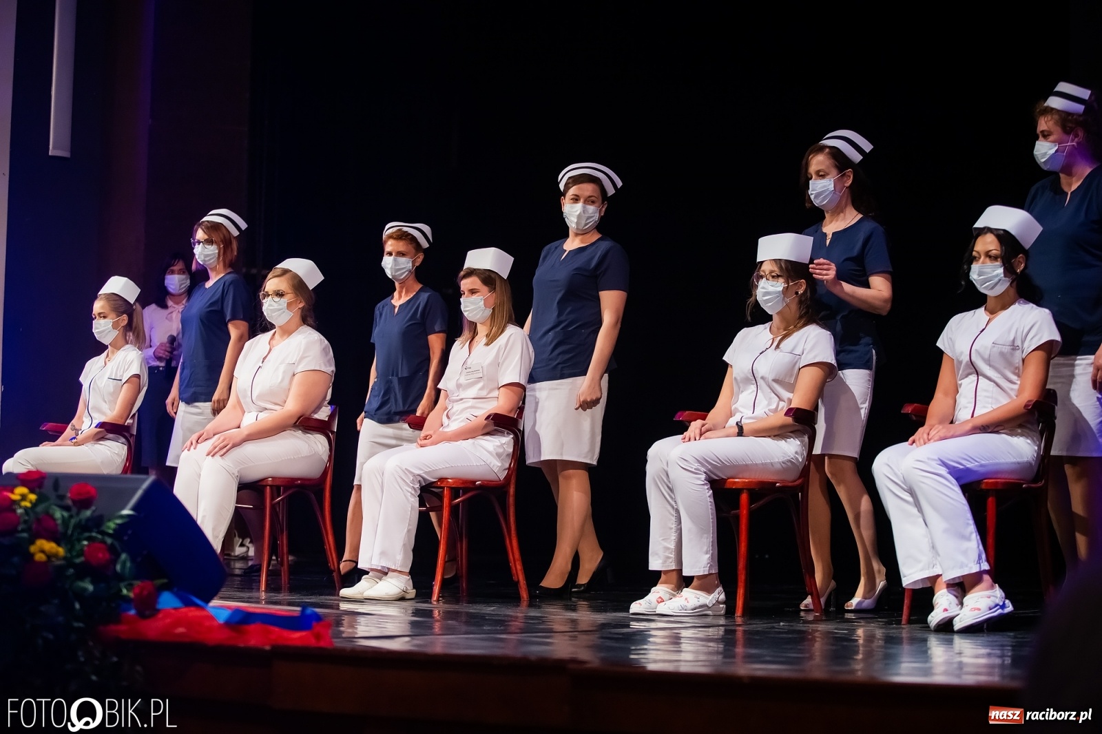 Zdjęcie w galerii na portalu naszraciborz.pl: Czepkowanie w raciborskiej PWSZ z udziałem ministra zdrowia wiadomości z regionu