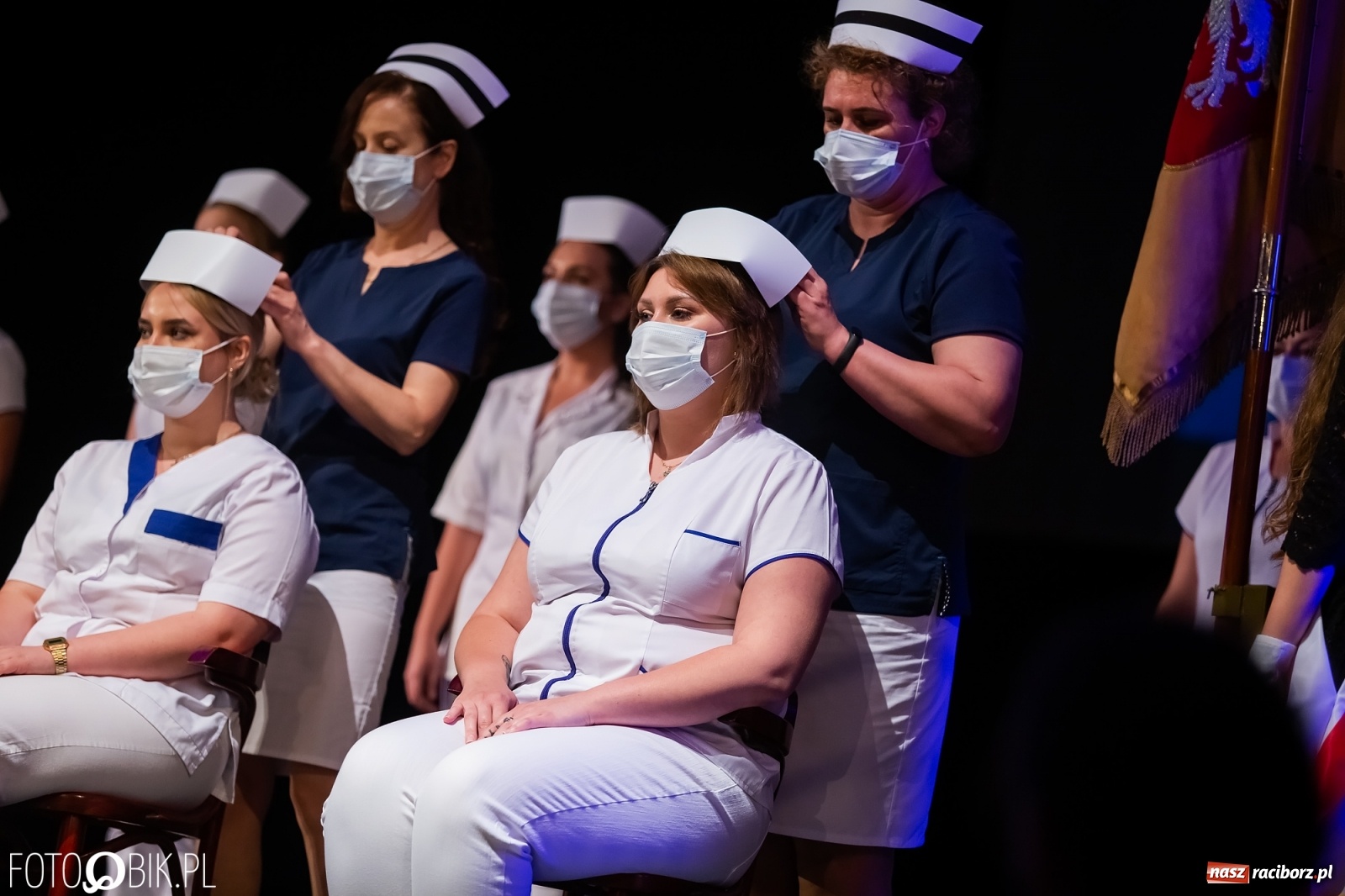 Zdjęcie w galerii na portalu naszraciborz.pl: Czepkowanie w raciborskiej PWSZ z udziałem ministra zdrowia wiadomości z regionu