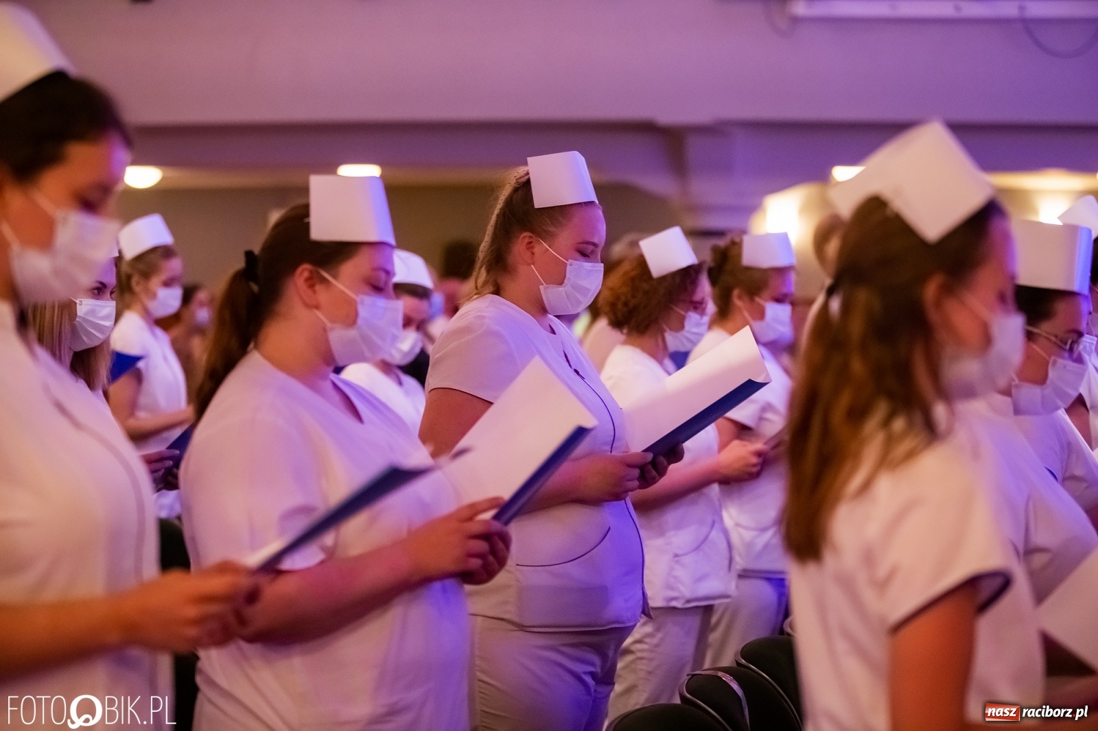 Zdjęcie w galerii na portalu naszraciborz.pl: Czepkowanie w raciborskiej PWSZ z udziałem ministra zdrowia wiadomości z regionu