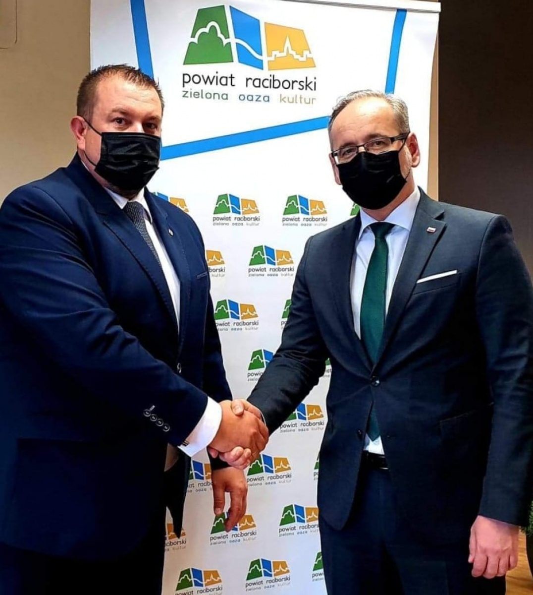 Zdjęcie w galerii na portalu naszraciborz.pl: Odmrożenie, kontrakt, SOR - minister na rozmowach w starostwie wiadomości z regionu