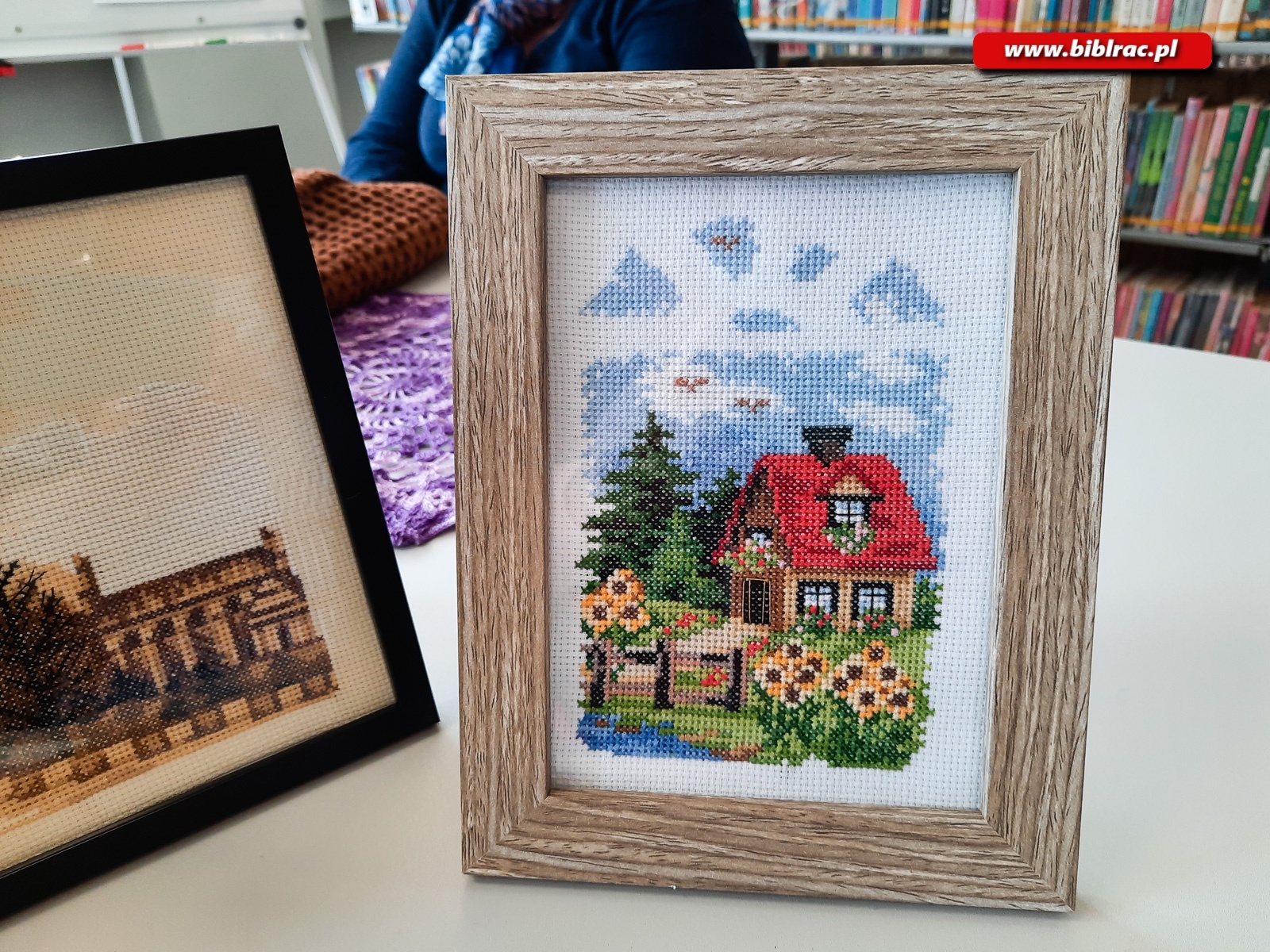 Zdjęcie w galerii na portalu naszraciborz.pl: Zrobione w domu, pokazane w bibliotece znów stacjonarnie! wiadomości z regionu