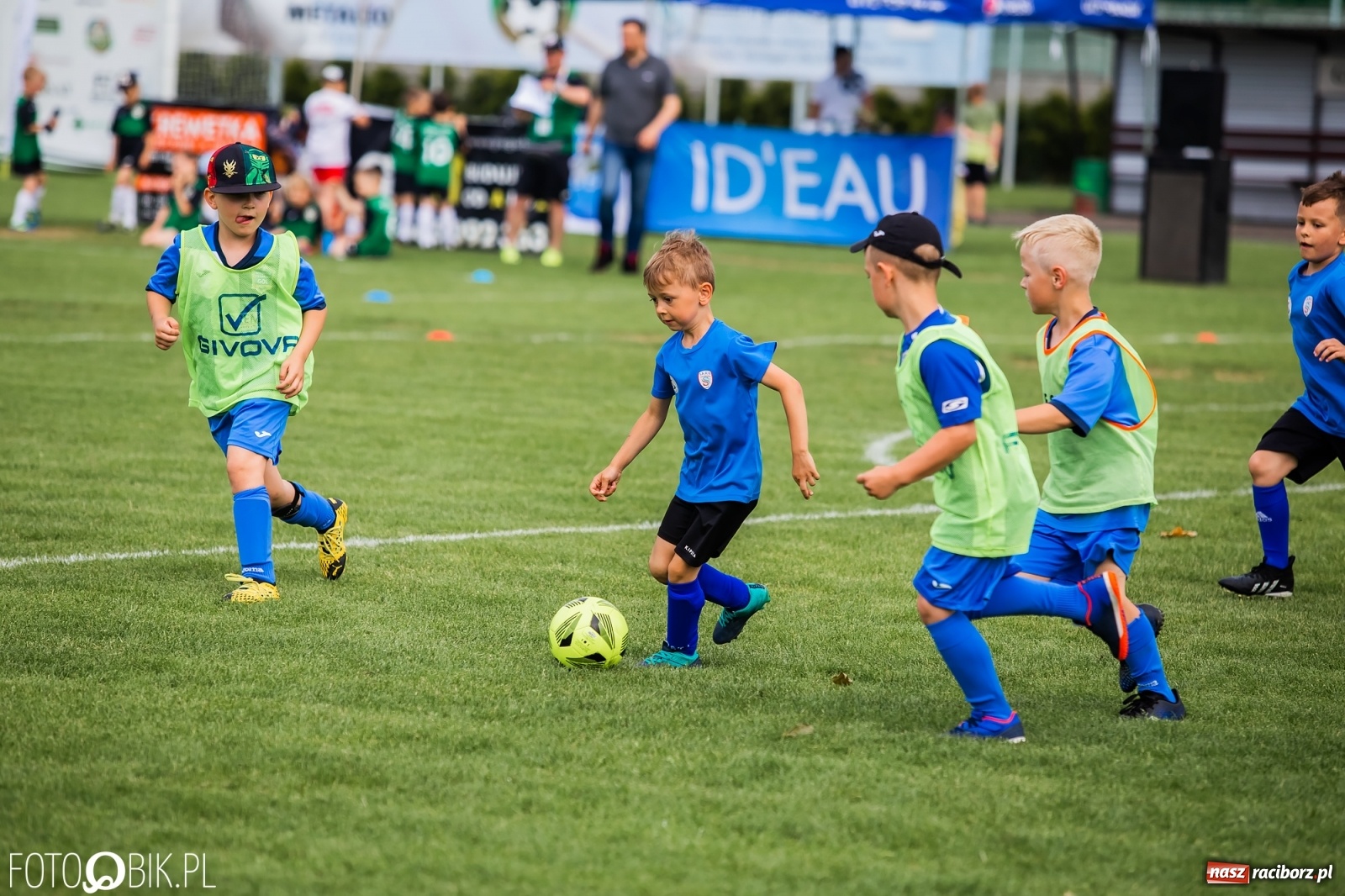 Zdjęcie w galerii na portalu naszraciborz.pl: Piłkarska rywalizacja rocznika 2014 w Tworków Cup [FOTO] wiadomości z regionu