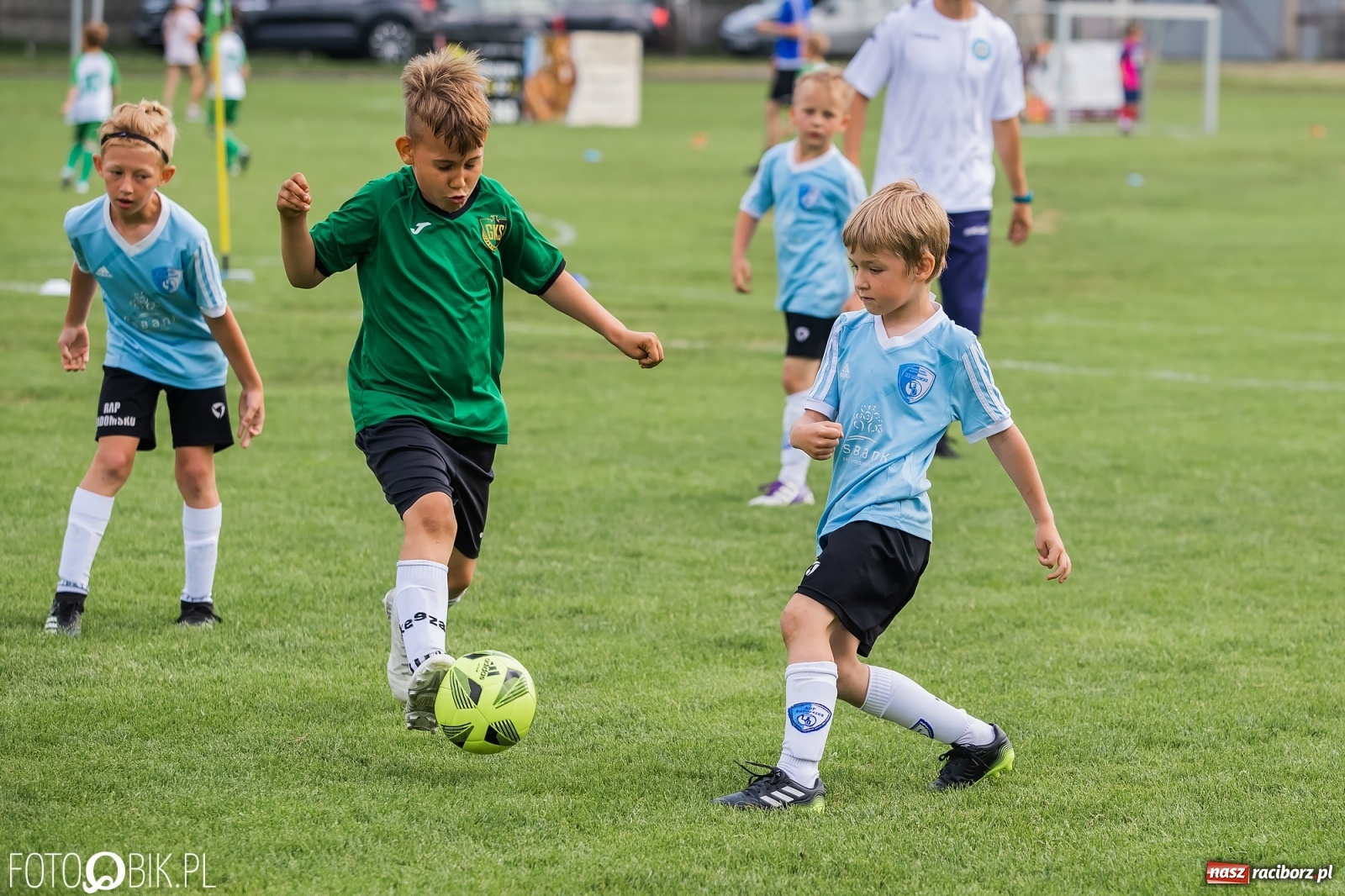 Zdjęcie w galerii na portalu naszraciborz.pl: Piłkarska rywalizacja rocznika 2014 w Tworków Cup [FOTO] wiadomości z regionu