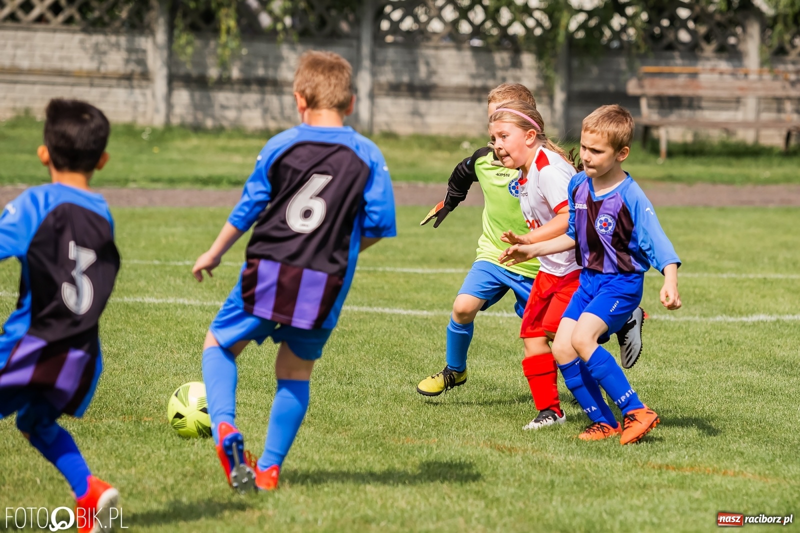 Zdjęcie w galerii na portalu naszraciborz.pl: Piłkarska rywalizacja rocznika 2014 w Tworków Cup [FOTO] wiadomości z regionu