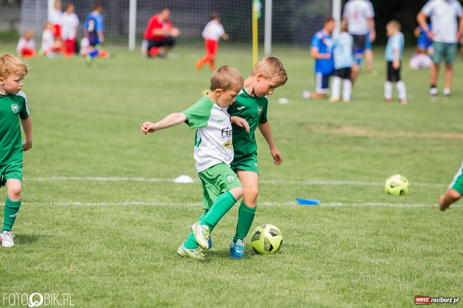 Zdjęcie w galerii na portalu naszraciborz.pl: Piłkarska rywalizacja rocznika 2014 w Tworków Cup [FOTO] wiadomości z regionu