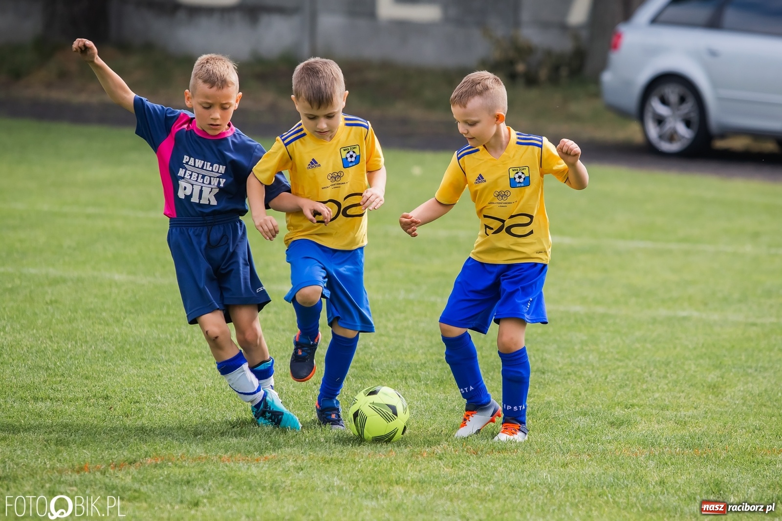 Zdjęcie w galerii na portalu naszraciborz.pl: Piłkarska rywalizacja rocznika 2014 w Tworków Cup [FOTO] wiadomości z regionu
