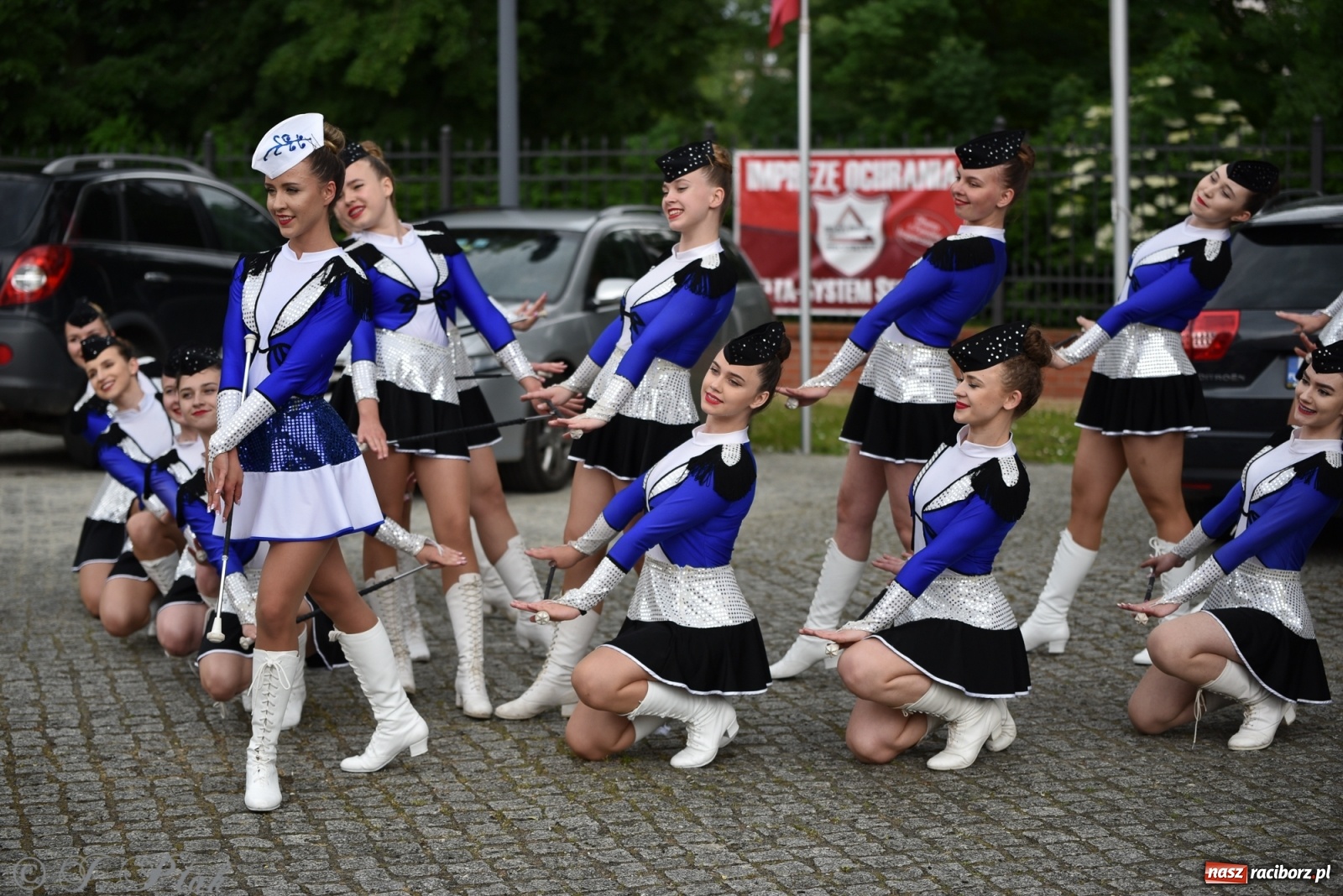 Zdjęcie w galerii na portalu naszraciborz.pl: I Ogólnopolski Mażoretkowy Zawrót Głowy Racibórz 2021 wiadomości z regionu