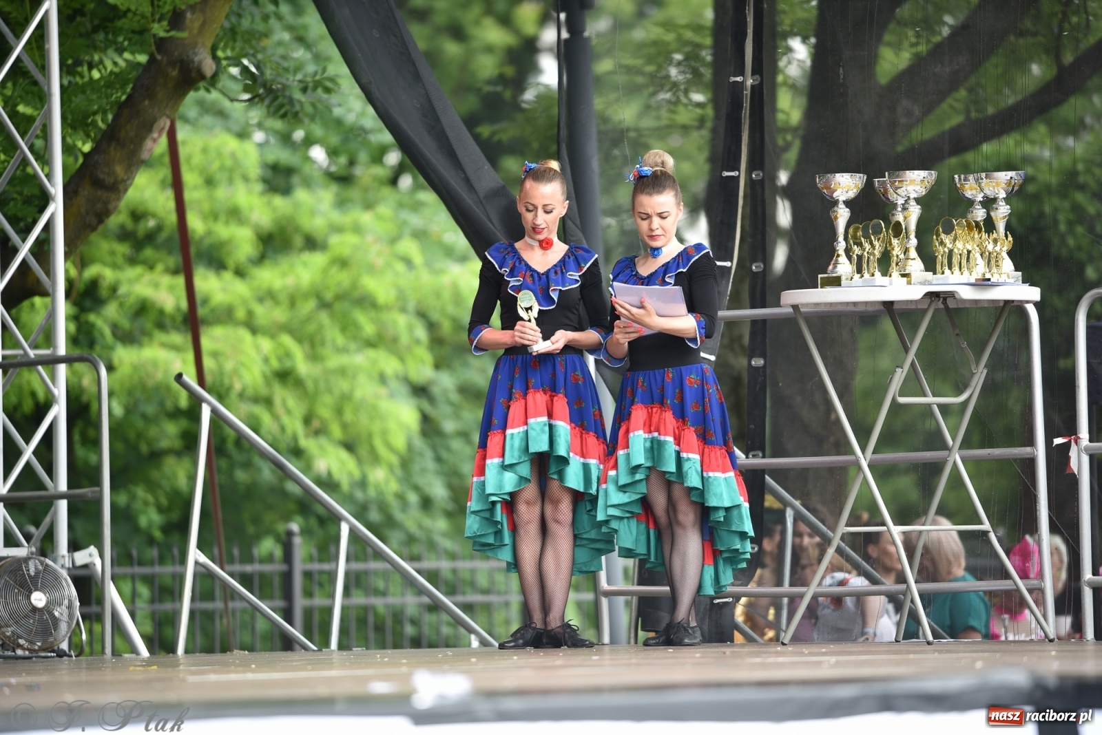 Zdjęcie w galerii na portalu naszraciborz.pl: I Ogólnopolski Mażoretkowy Zawrót Głowy Racibórz 2021 wiadomości z regionu