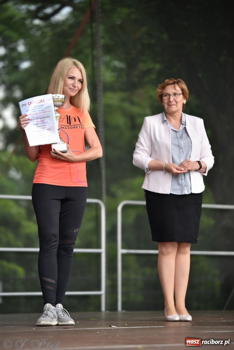 Zdjęcie w galerii na portalu naszraciborz.pl: I Ogólnopolski Mażoretkowy Zawrót Głowy Racibórz 2021 wiadomości z regionu