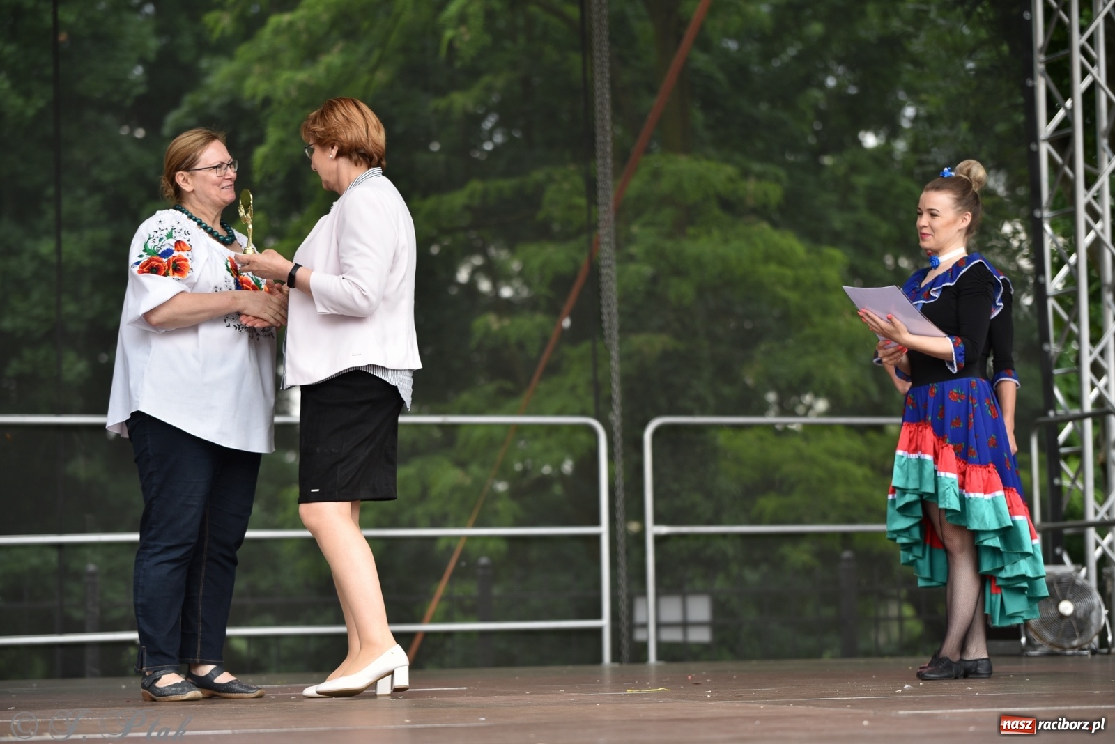 Zdjęcie w galerii na portalu naszraciborz.pl: I Ogólnopolski Mażoretkowy Zawrót Głowy Racibórz 2021 wiadomości z regionu