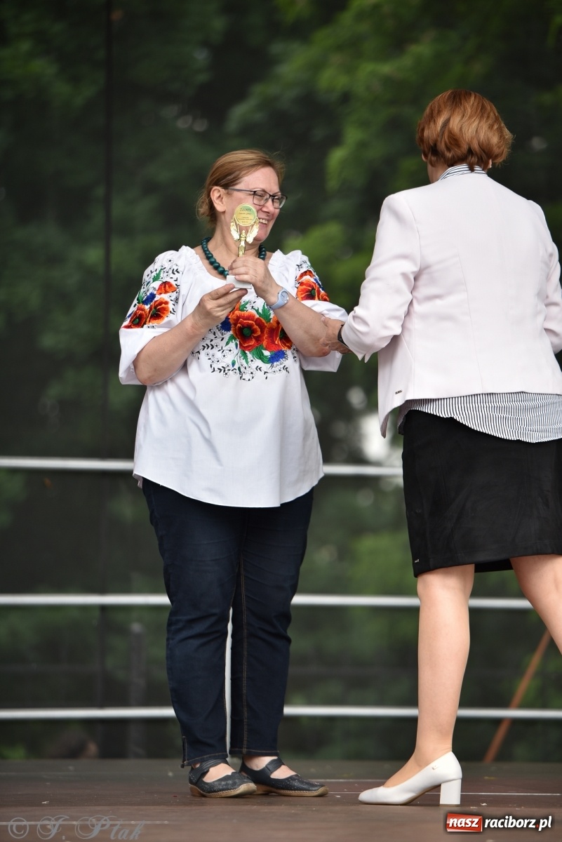 Zdjęcie w galerii na portalu naszraciborz.pl: I Ogólnopolski Mażoretkowy Zawrót Głowy Racibórz 2021 wiadomości z regionu