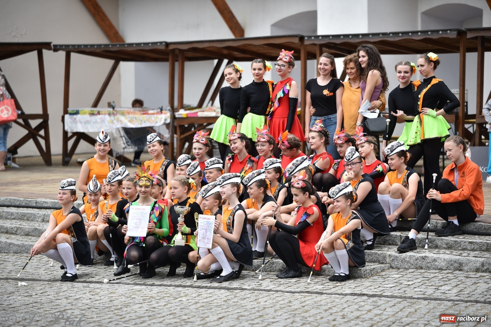 Zdjęcie w galerii na portalu naszraciborz.pl: I Ogólnopolski Mażoretkowy Zawrót Głowy Racibórz 2021 wiadomości z regionu