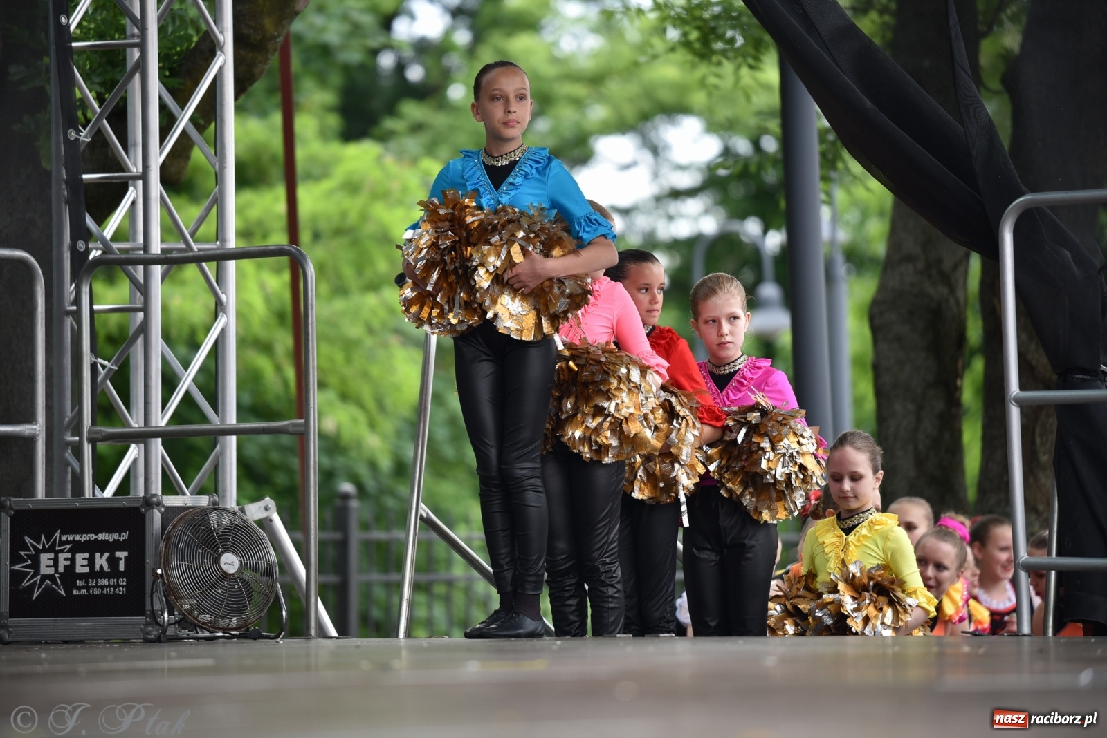 Zdjęcie w galerii na portalu naszraciborz.pl: I Ogólnopolski Mażoretkowy Zawrót Głowy Racibórz 2021 wiadomości z regionu