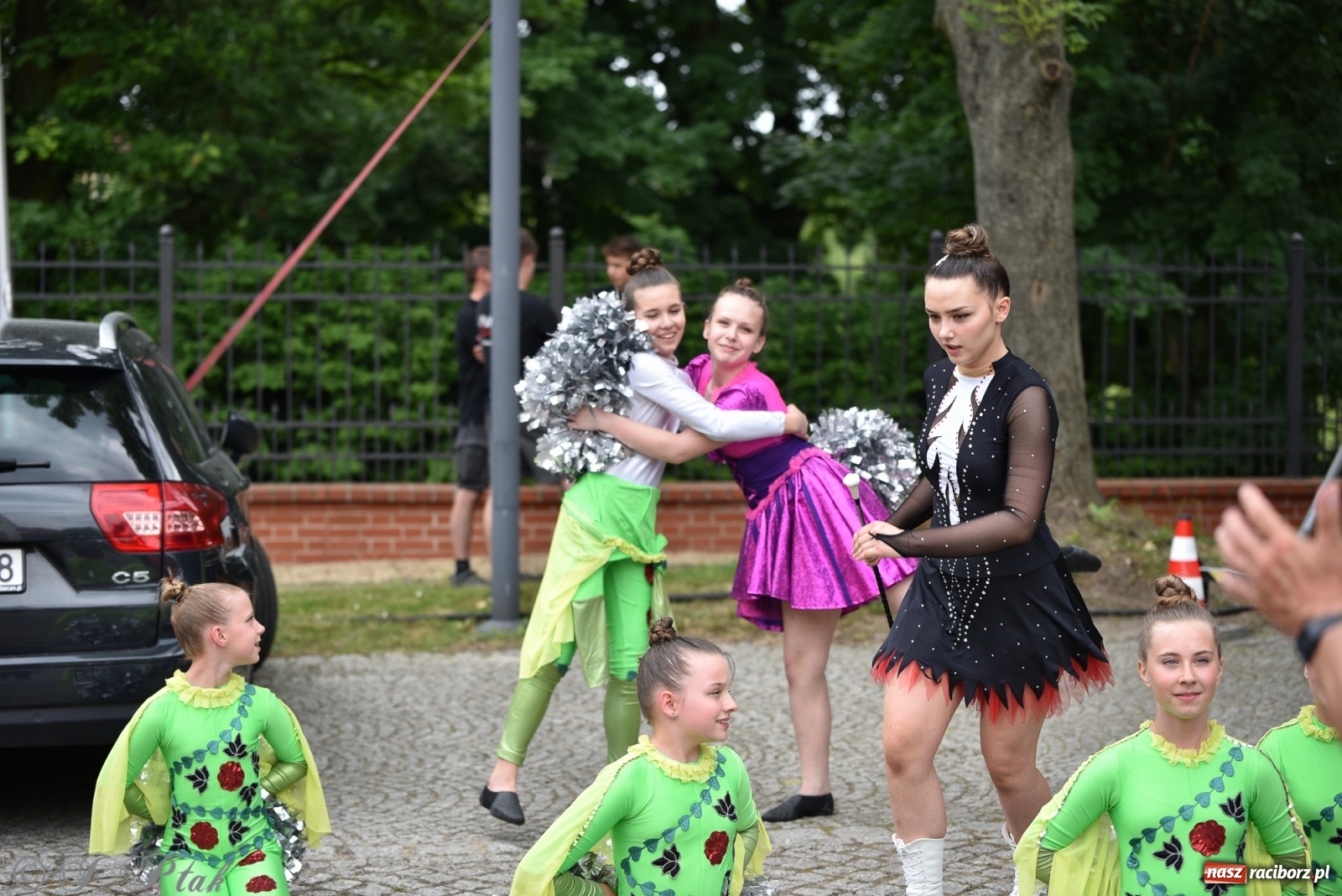 Zdjęcie w galerii na portalu naszraciborz.pl: I Ogólnopolski Mażoretkowy Zawrót Głowy Racibórz 2021 wiadomości z regionu