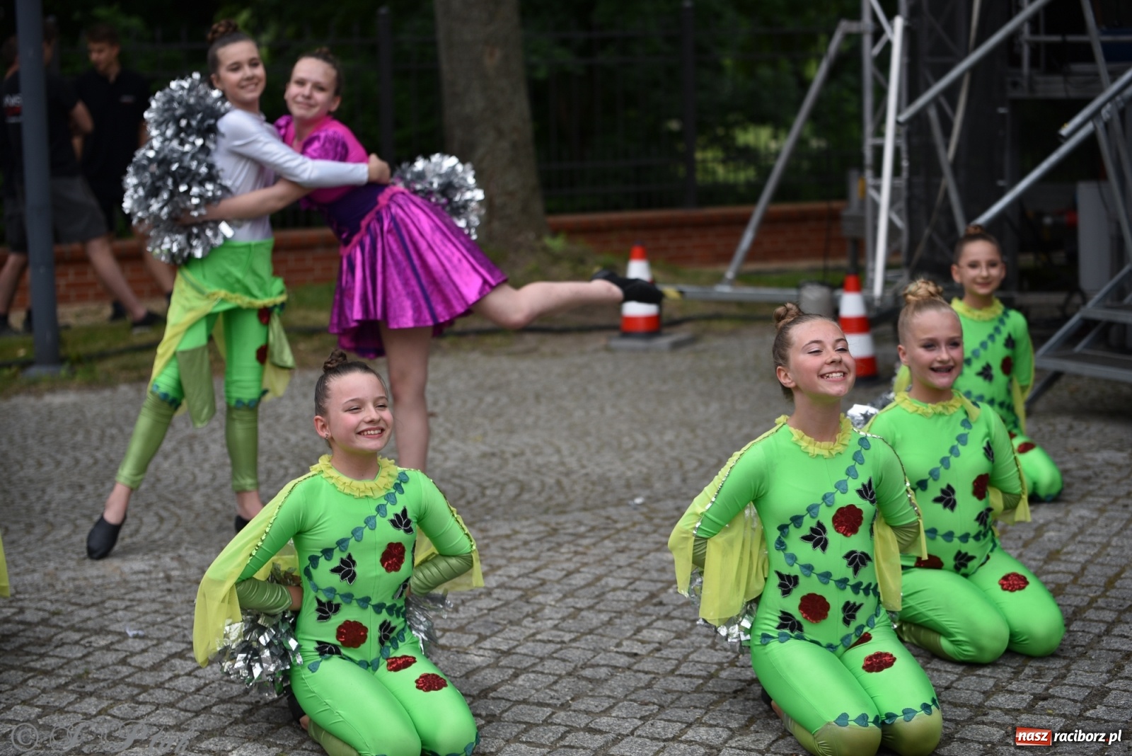 Zdjęcie w galerii na portalu naszraciborz.pl: I Ogólnopolski Mażoretkowy Zawrót Głowy Racibórz 2021 wiadomości z regionu