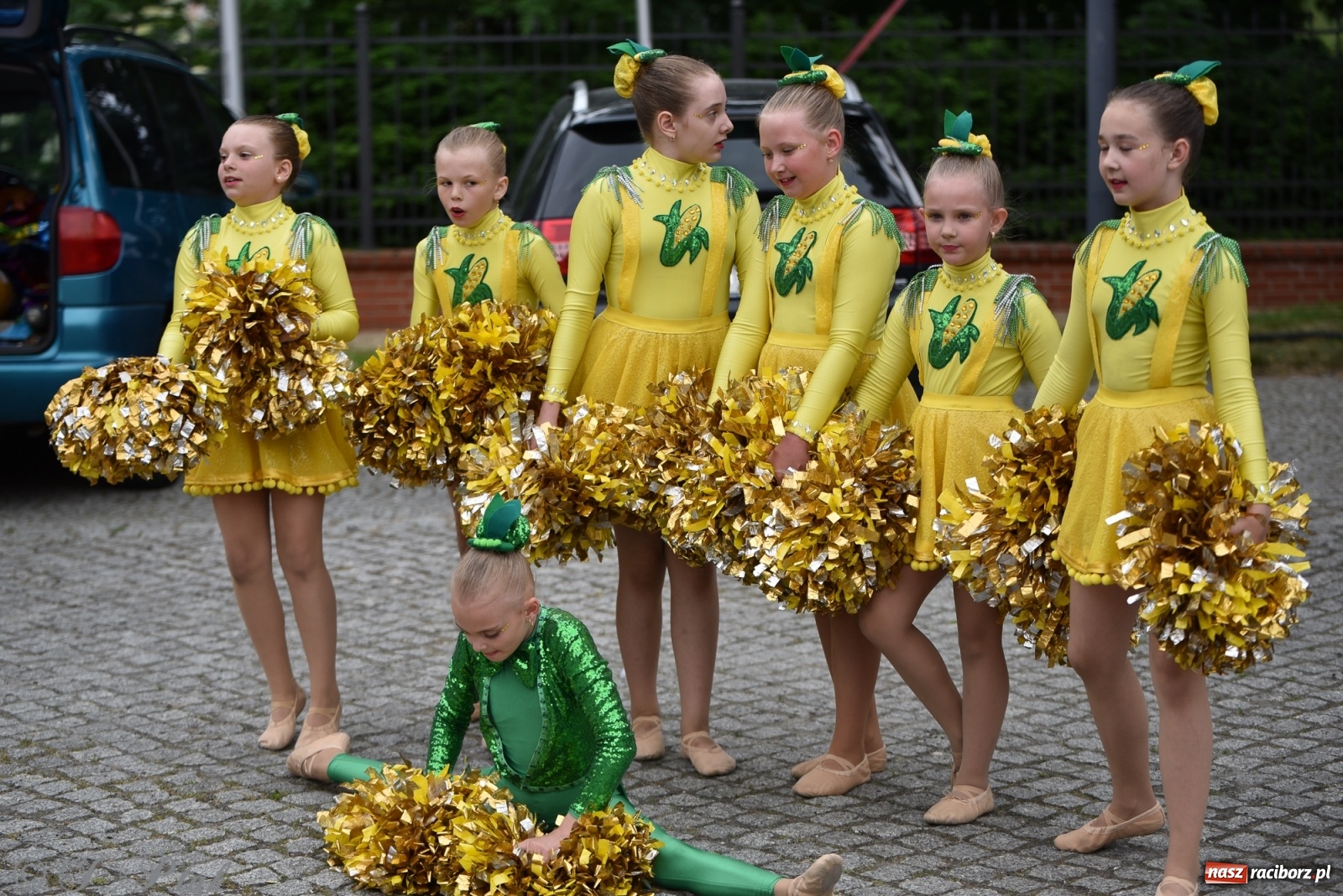 Zdjęcie w galerii na portalu naszraciborz.pl: I Ogólnopolski Mażoretkowy Zawrót Głowy Racibórz 2021 wiadomości z regionu