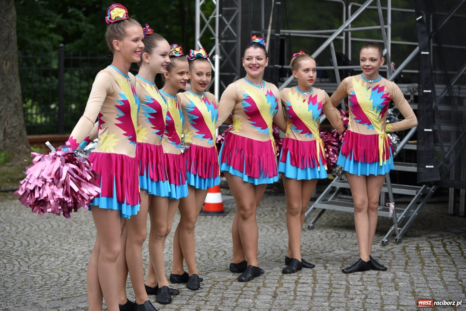 Zdjęcie w galerii na portalu naszraciborz.pl: I Ogólnopolski Mażoretkowy Zawrót Głowy Racibórz 2021 wiadomości z regionu