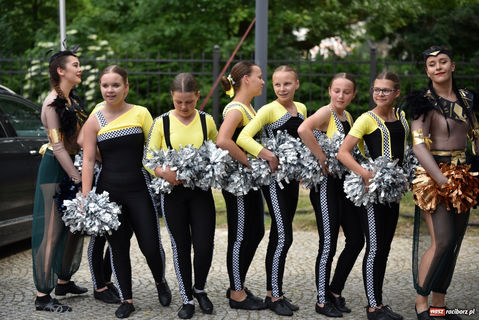 Zdjęcie w galerii na portalu naszraciborz.pl: I Ogólnopolski Mażoretkowy Zawrót Głowy Racibórz 2021 wiadomości z regionu