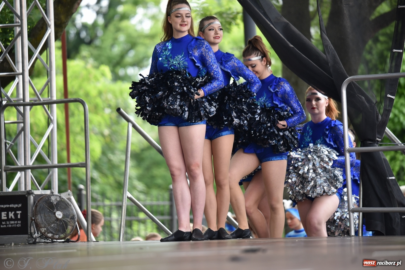 Zdjęcie w galerii na portalu naszraciborz.pl: I Ogólnopolski Mażoretkowy Zawrót Głowy Racibórz 2021 wiadomości z regionu