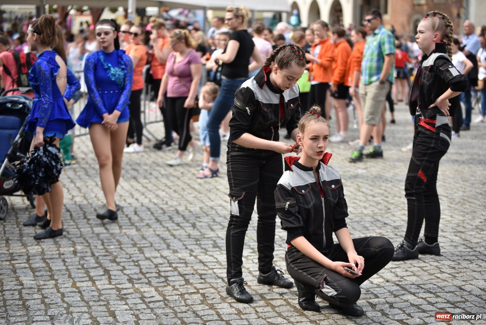 Zdjęcie w galerii na portalu naszraciborz.pl: I Ogólnopolski Mażoretkowy Zawrót Głowy Racibórz 2021 wiadomości z regionu