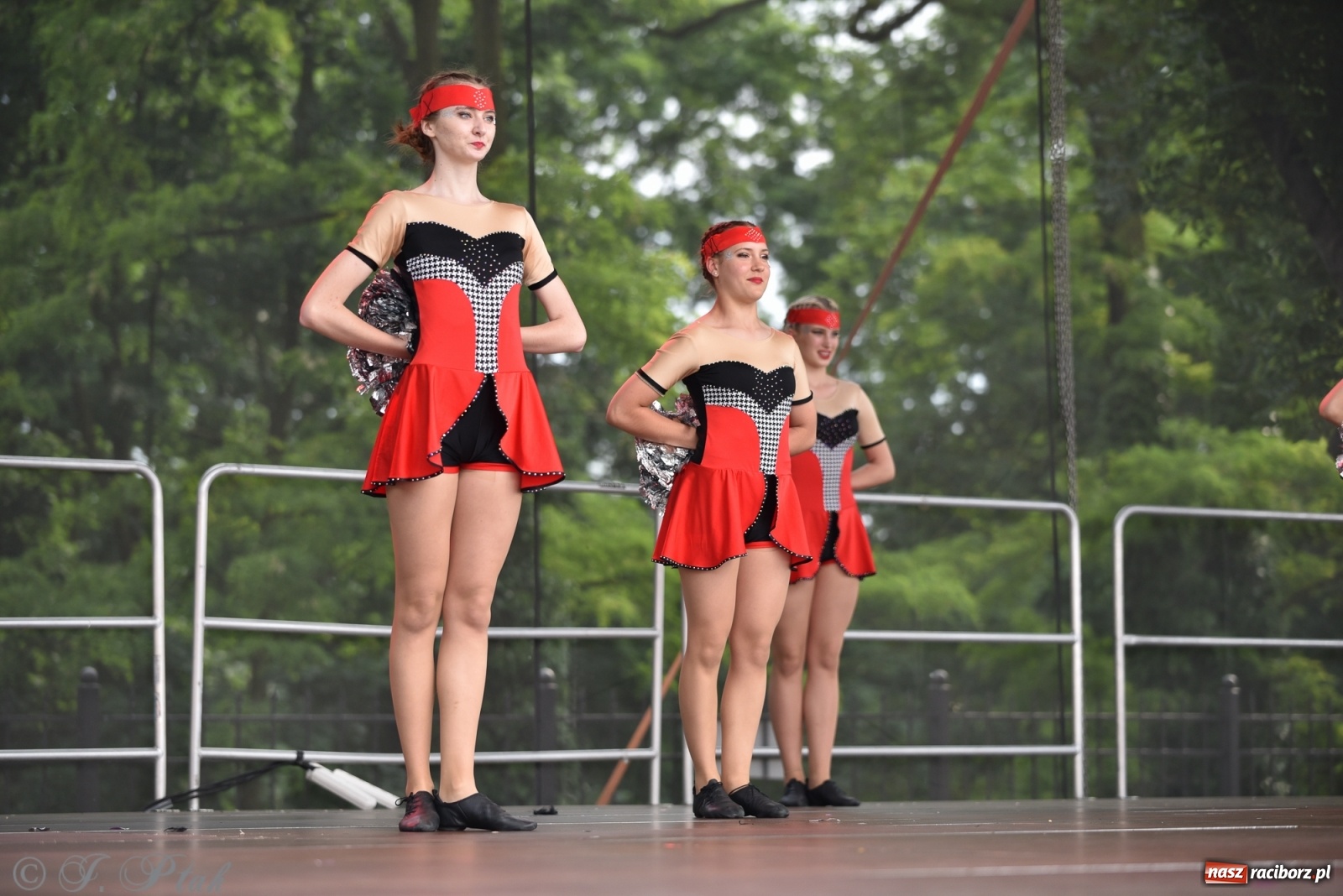 Zdjęcie w galerii na portalu naszraciborz.pl: I Ogólnopolski Mażoretkowy Zawrót Głowy Racibórz 2021 wiadomości z regionu