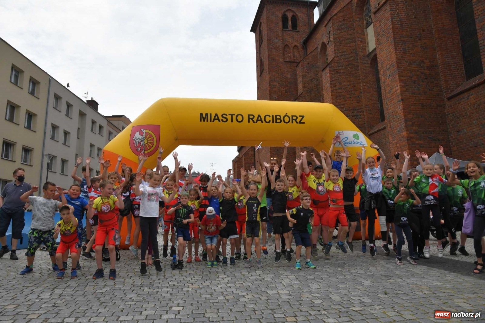 Zdjęcie w galerii na portalu naszraciborz.pl: I Mistrzostwa Raciborza NINJA OCR kids wiadomości z regionu