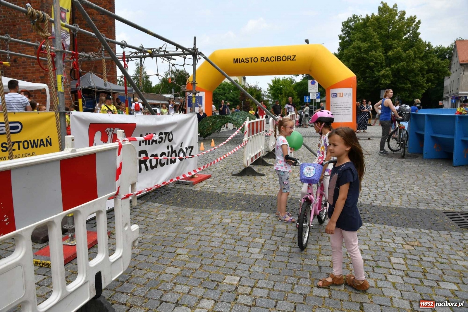 Zdjęcie w galerii na portalu naszraciborz.pl: I Mistrzostwa Raciborza NINJA OCR kids wiadomości z regionu