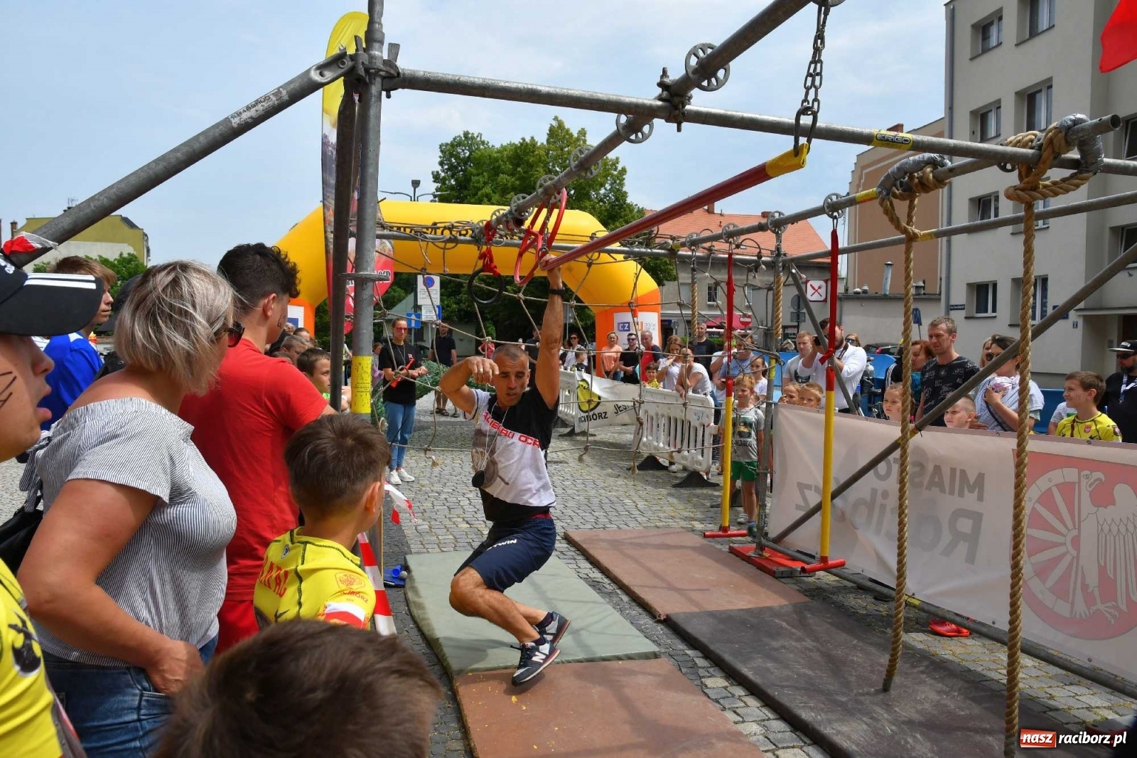 Zdjęcie w galerii na portalu naszraciborz.pl: I Mistrzostwa Raciborza NINJA OCR kids wiadomości z regionu