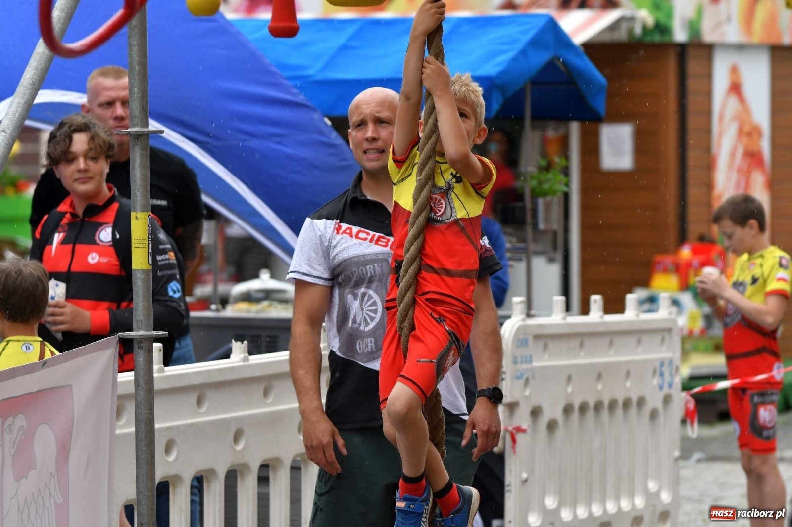 Zdjęcie w galerii na portalu naszraciborz.pl: I Mistrzostwa Raciborza NINJA OCR kids wiadomości z regionu
