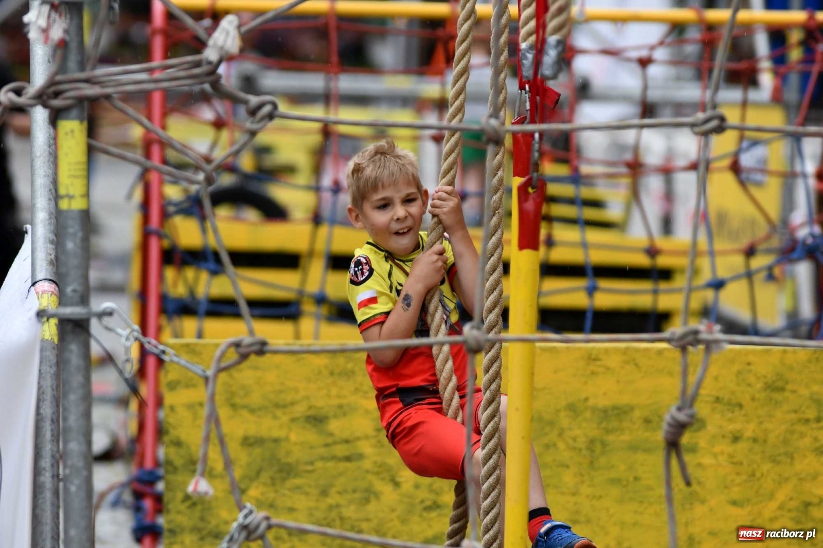 Zdjęcie w galerii na portalu naszraciborz.pl: I Mistrzostwa Raciborza NINJA OCR kids wiadomości z regionu