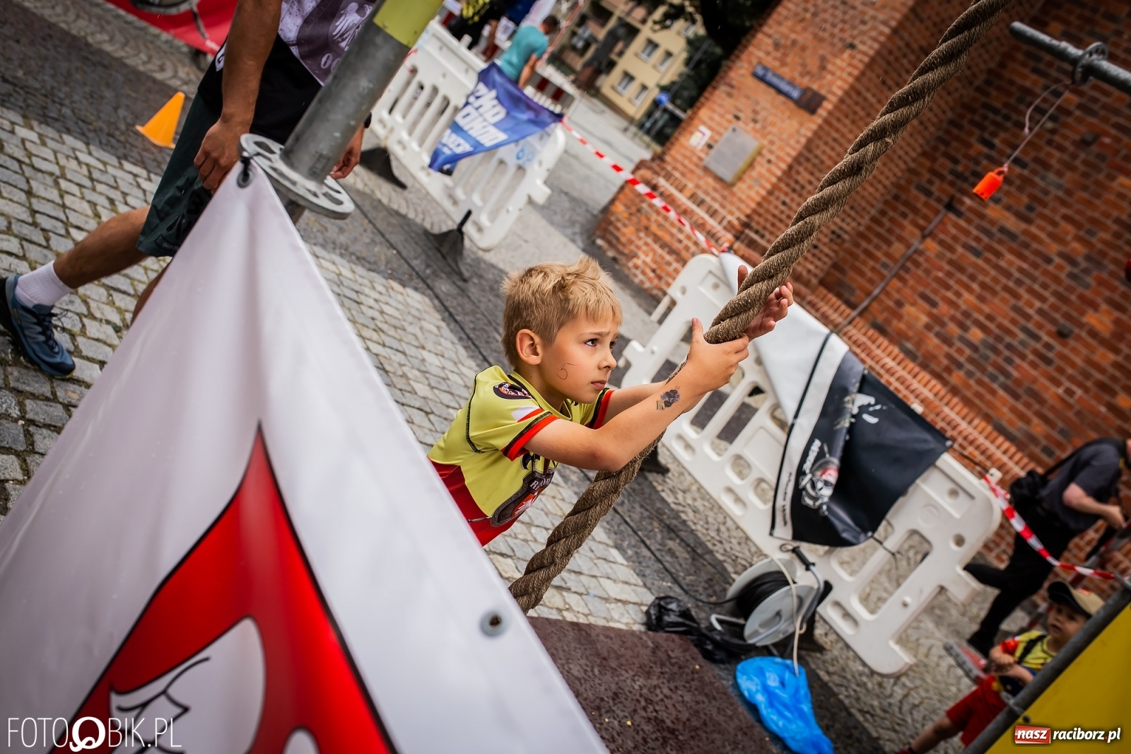 Zdjęcie w galerii na portalu naszraciborz.pl: I Mistrzostwa Raciborza NINJA OCR kids wiadomości z regionu