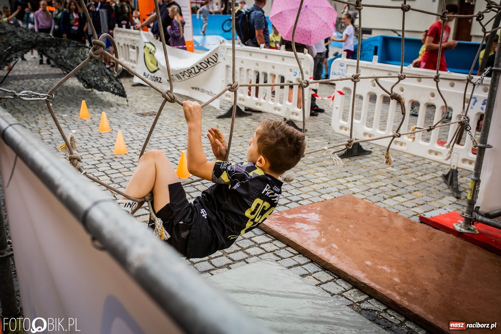 Zdjęcie w galerii na portalu naszraciborz.pl: I Mistrzostwa Raciborza NINJA OCR kids wiadomości z regionu