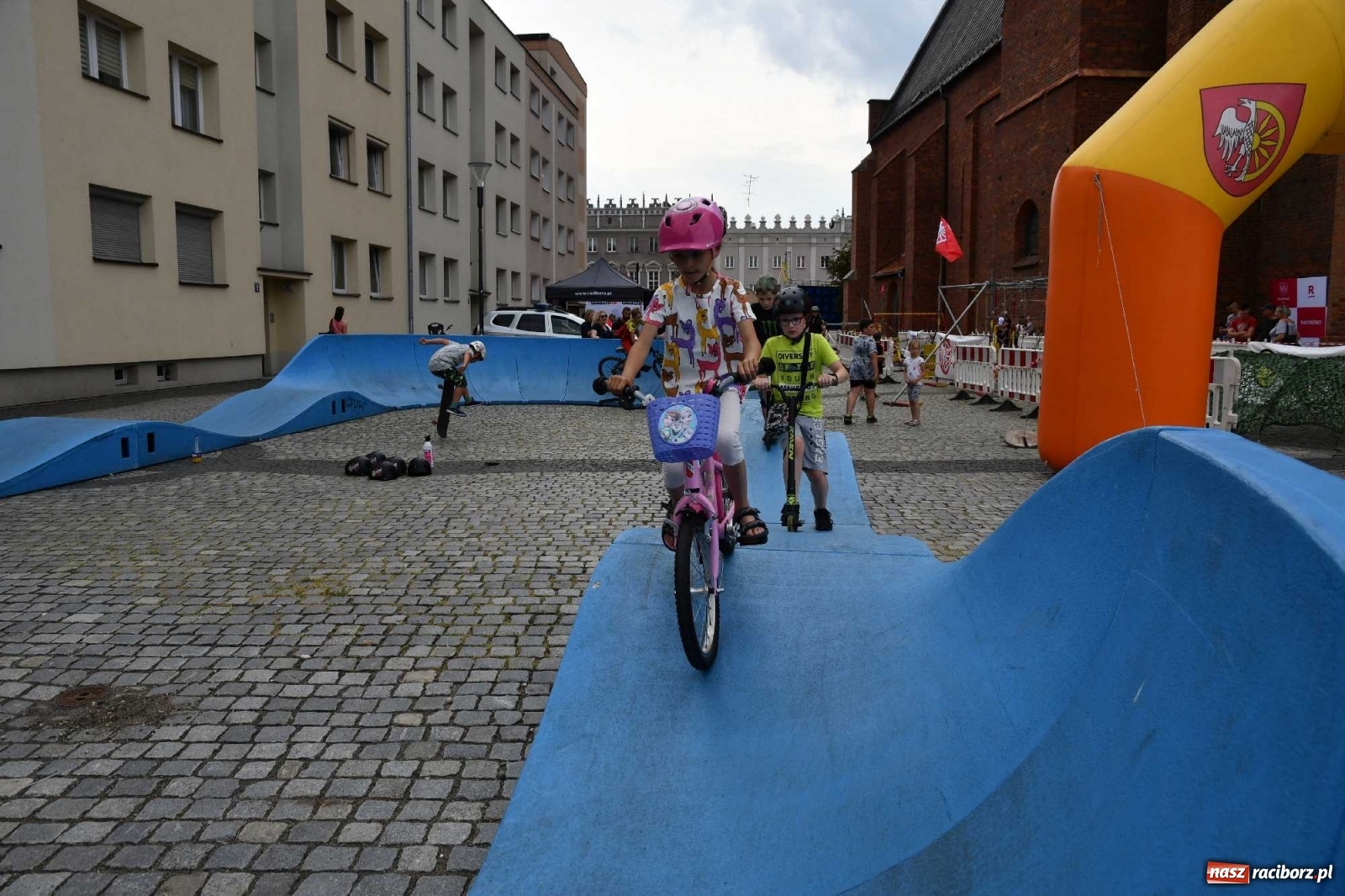 Zdjęcie w galerii na portalu naszraciborz.pl: Racibórz kocha rower. Trzecia edycja festiwalu wiadomości z regionu