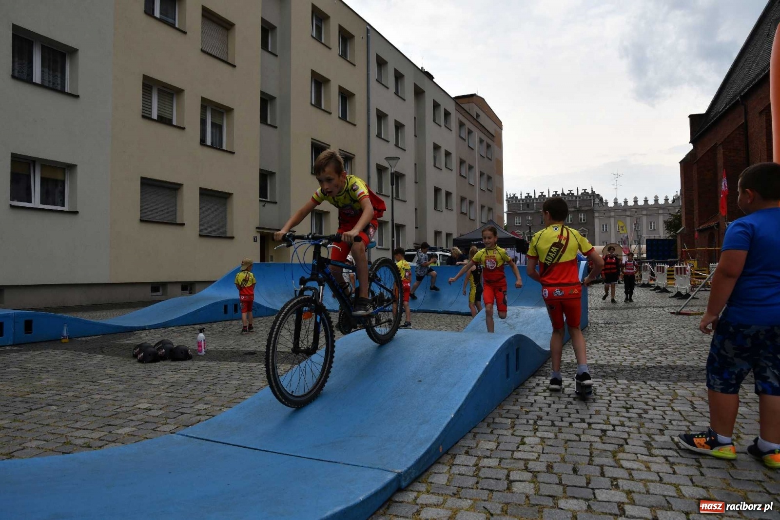 Zdjęcie w galerii na portalu naszraciborz.pl: Racibórz kocha rower. Trzecia edycja festiwalu wiadomości z regionu