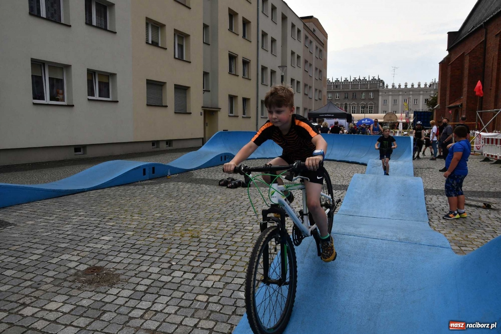 Zdjęcie w galerii na portalu naszraciborz.pl: Racibórz kocha rower. Trzecia edycja festiwalu wiadomości z regionu