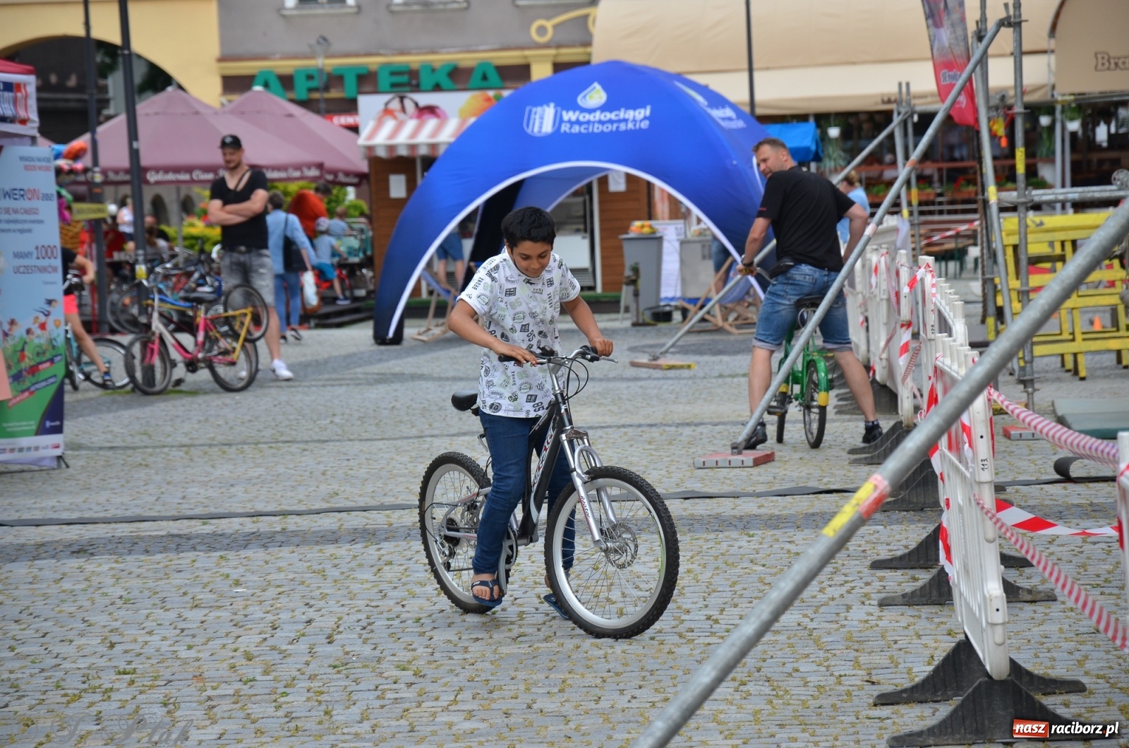 Zdjęcie w galerii na portalu naszraciborz.pl: Racibórz kocha rower. Trzecia edycja festiwalu wiadomości z regionu