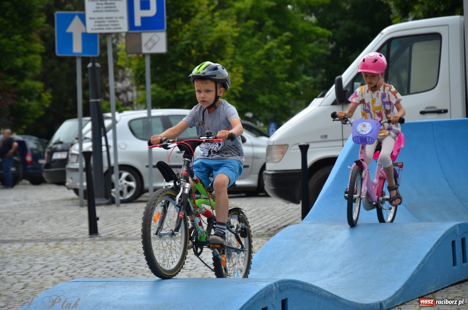 Zdjęcie w galerii na portalu naszraciborz.pl: Racibórz kocha rower. Trzecia edycja festiwalu wiadomości z regionu